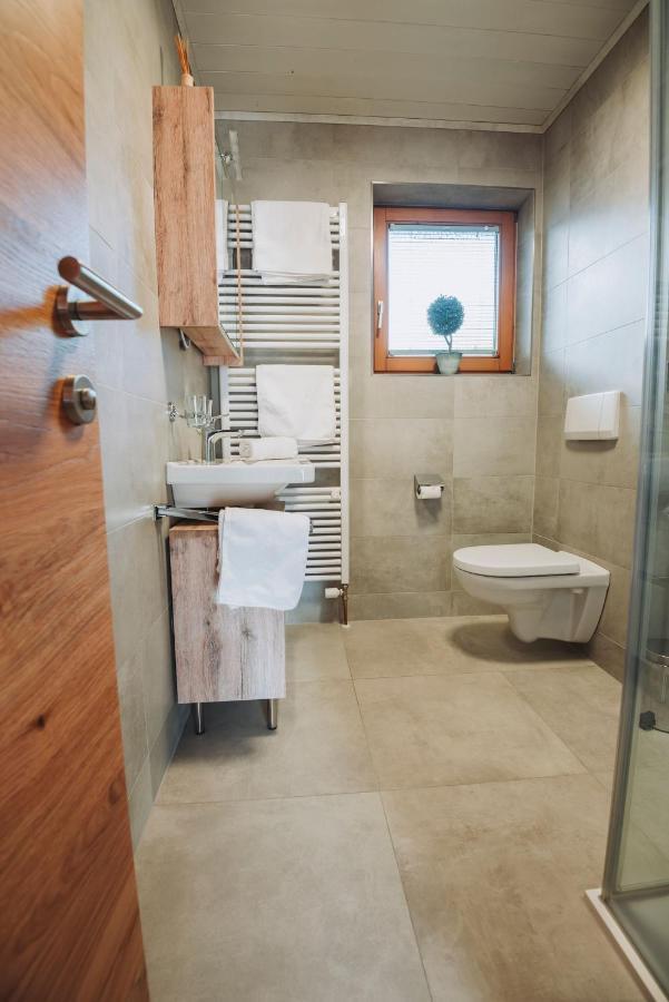 ניוסטיפט אים סטובאיטל Appartement Stern Dagmar מראה חיצוני תמונה
